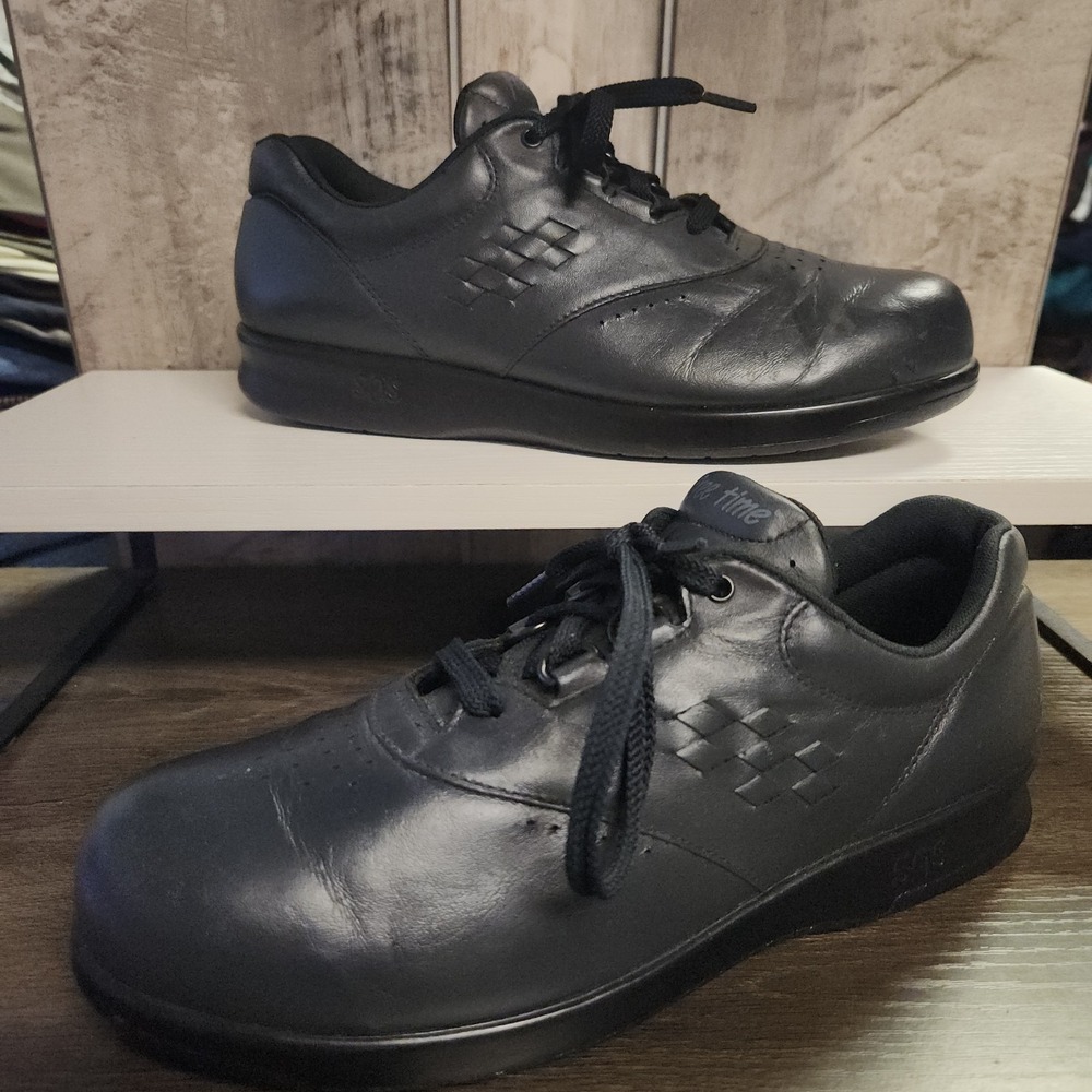 SAS Free Time Womens 8.5M Navy Blue Leather Walking Athletic Shoes Needs Inserts
